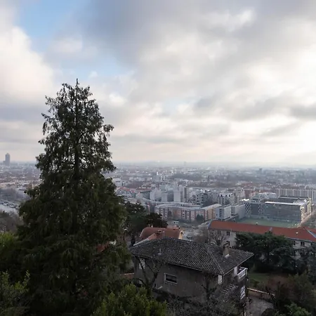 Appartement Le 360 - Appt Vue Panoramique Sur Lyon Sainte-Foy-lès-Lyon